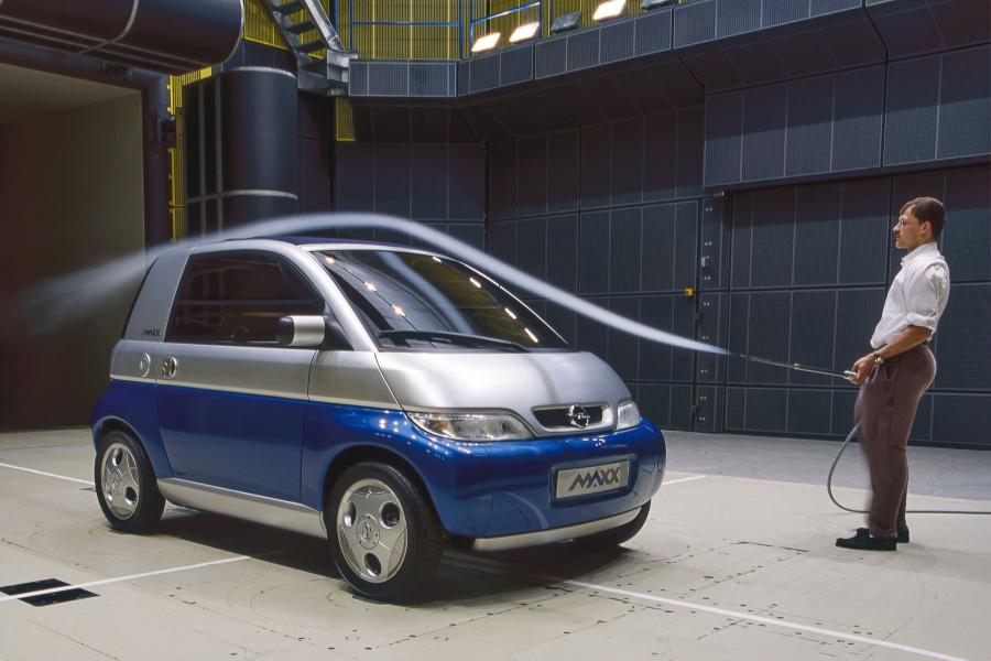  Opel Maxx Concept 1995 года  (фото 8 из 30)